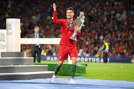 邮报：若墨西哥球迷在世界杯期间喊恐同口号，可能面临FIFA处罚